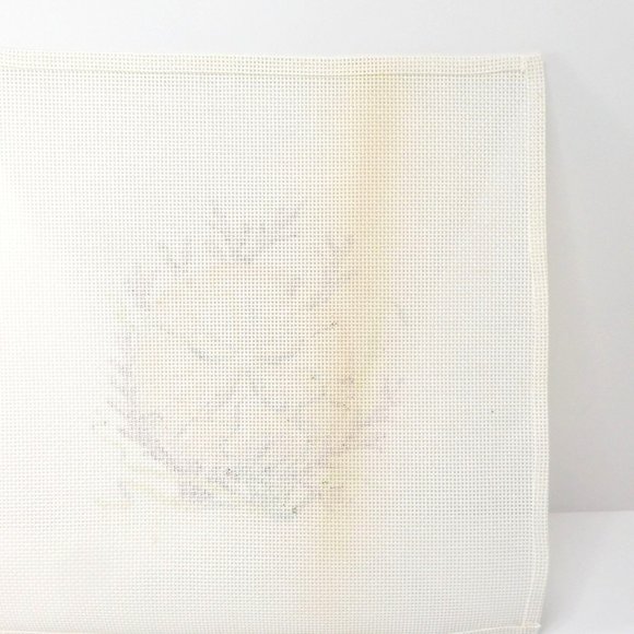 Sand Dollar Needlepoint Canvas Susan Roberts 13 ct Hand Painted New - Picture 4 of 4